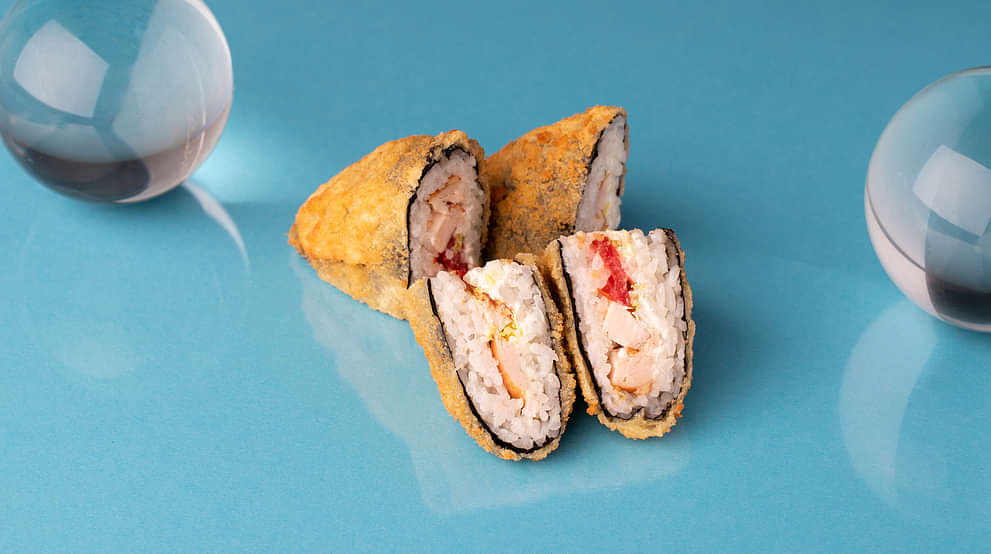 Японский сэндвич с курицей меню Мир Суши
